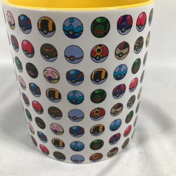 2016 Just Funky Pokémon Pokeball 20 Fl Oz 4.25 Inch Coffee Tea Mug Cup - Picture 6 of 16